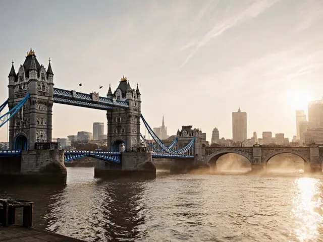 Tower Bridge vs. London Bridge: Key Differences Explained