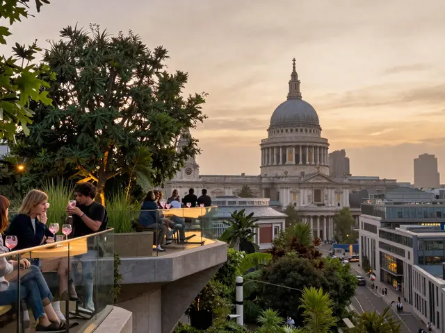Rooftop Bars in London: Best Spots to Escape the Hustle and Bustle