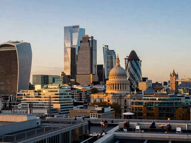 Rooftop Bars London: Top Spots for a Night Out