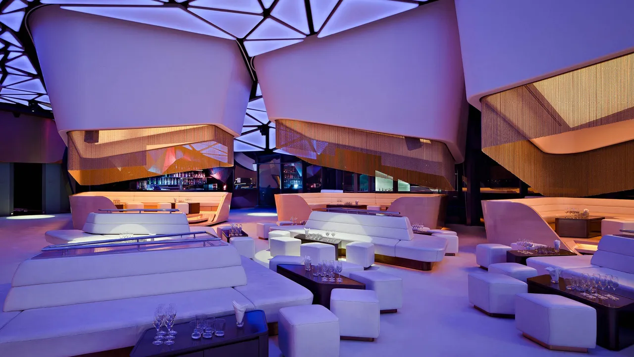 A Night on the Town: Exploring the Diverse Nightlife in Abu Dhabi